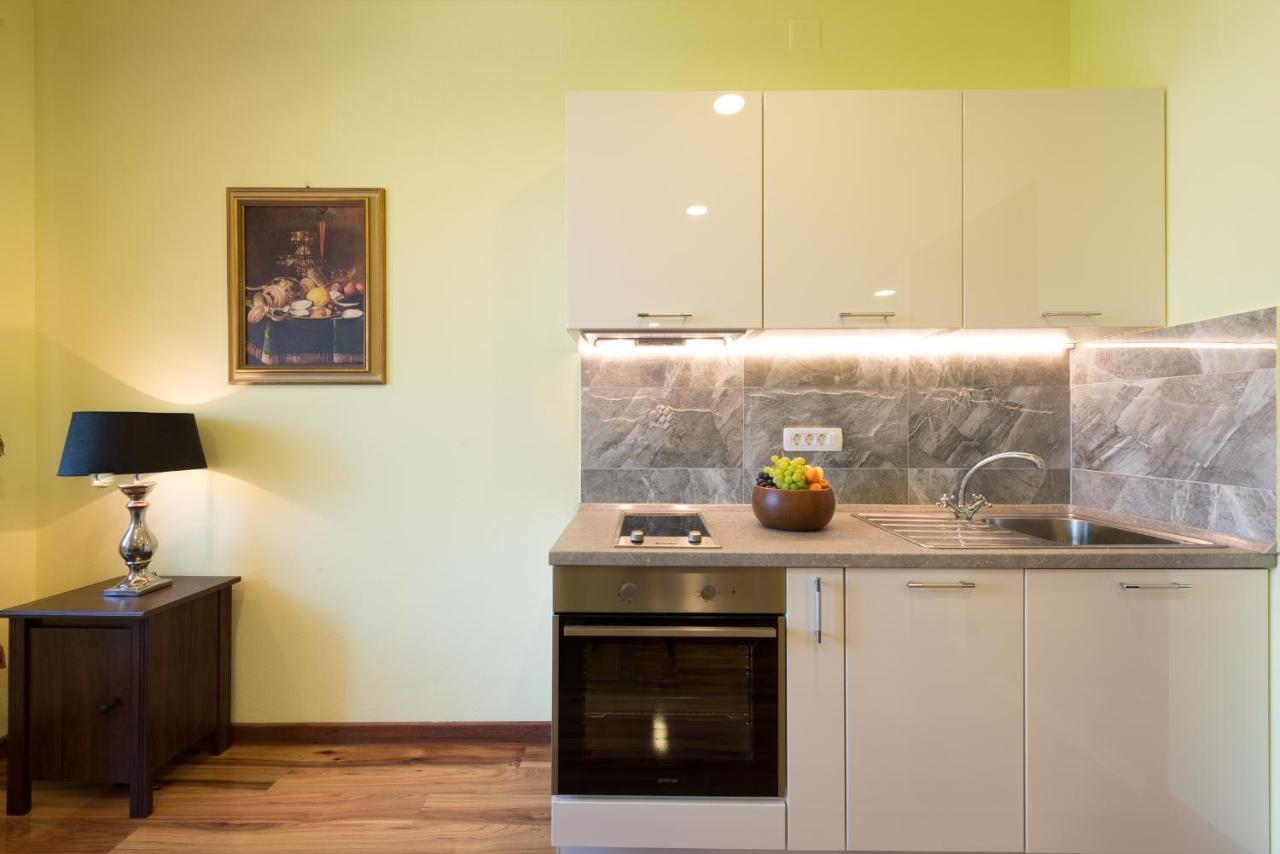 Apartments Antique Дубровник Екстериор снимка